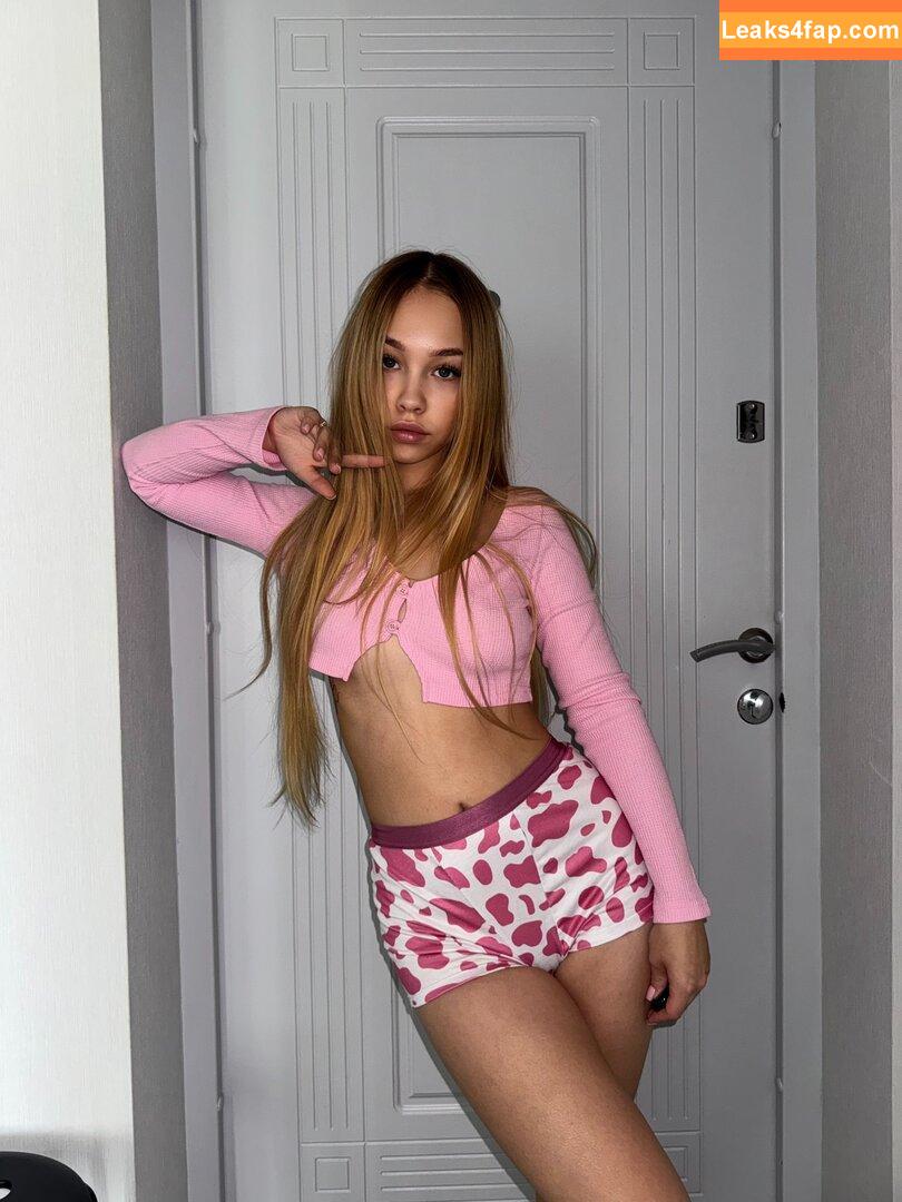 bambybelle /  leaked photo photo #0003