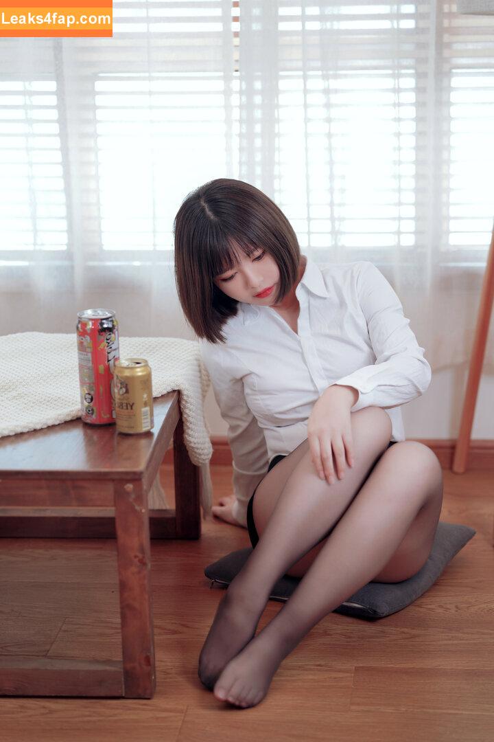 Banbanko / BANBANKO_ / 半半子 leaked photo photo #0033