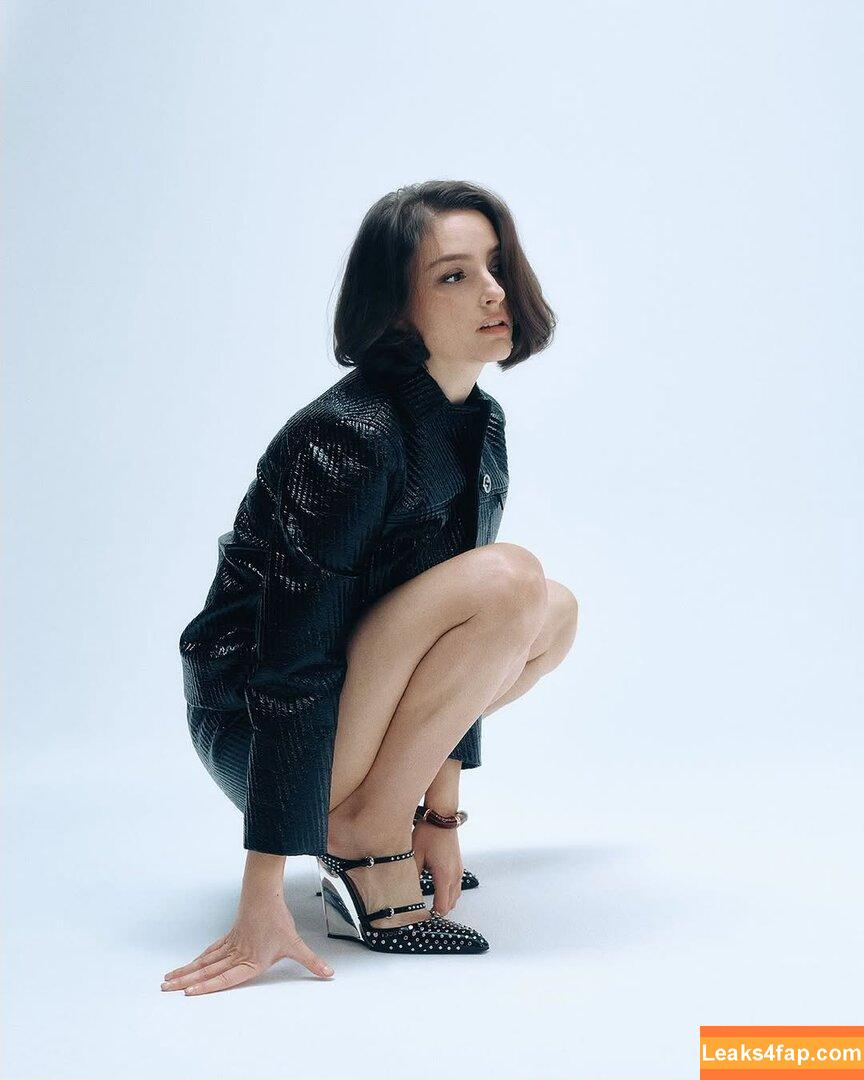 Banks / hernameisbanks leaked photo photo #0105