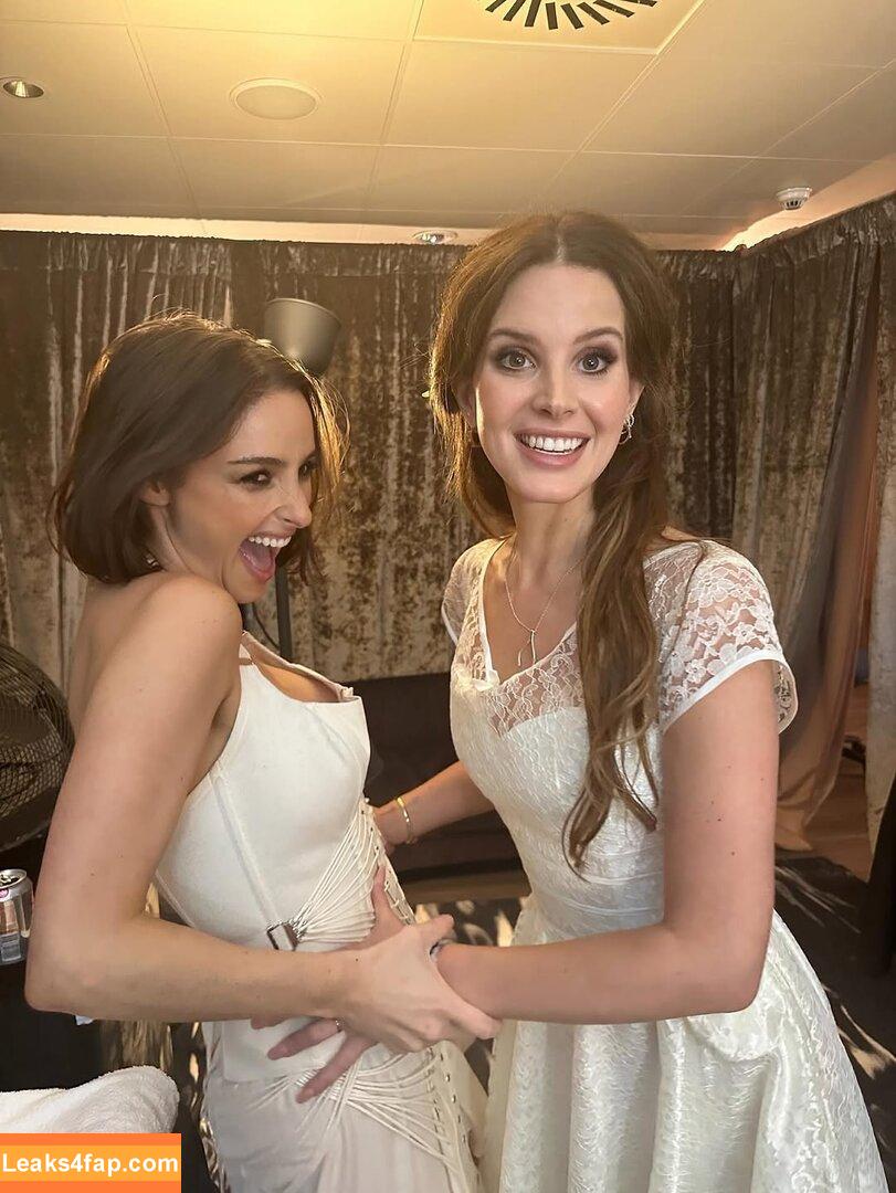 Banks / hernameisbanks leaked photo photo #0129