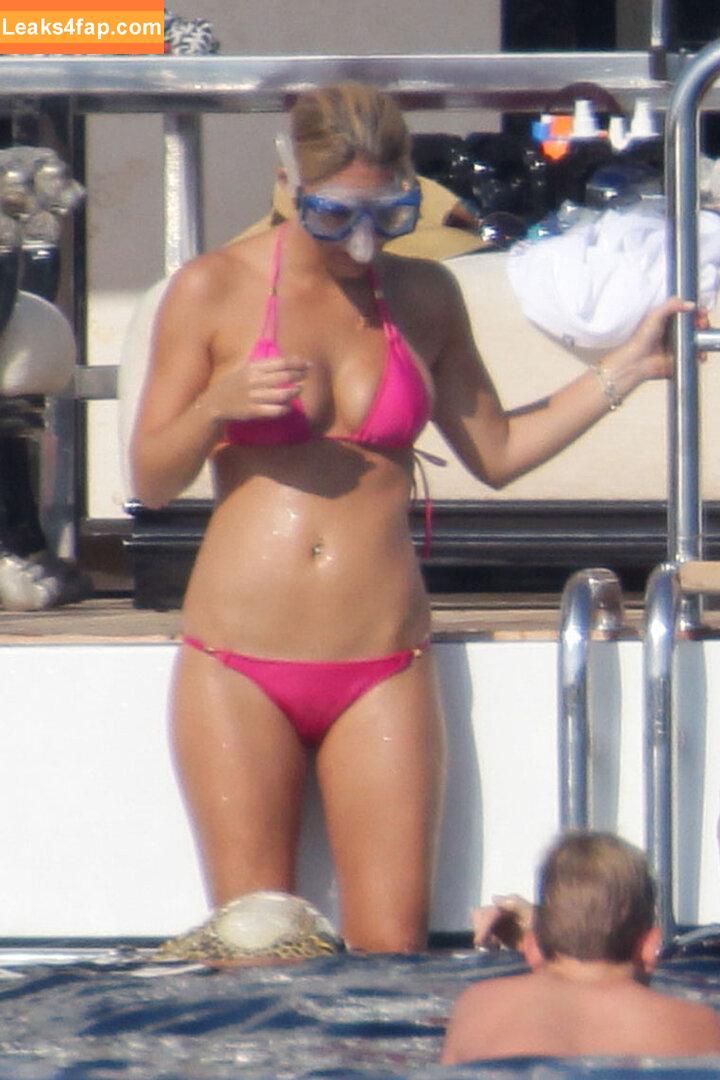 Bar Refaeli / barrefaeli leaked photo photo #0137