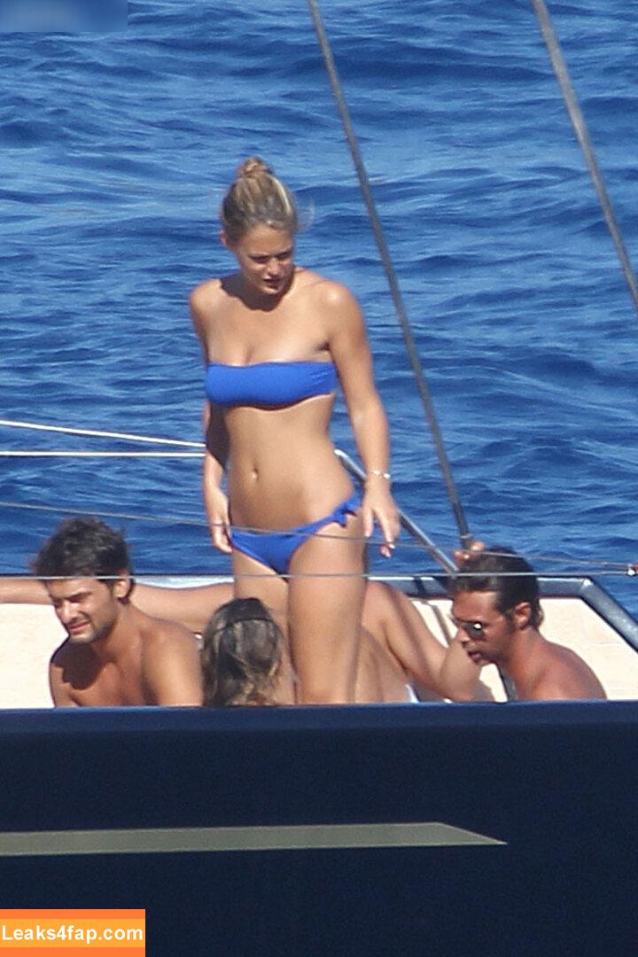 Bar Refaeli / barrefaeli leaked photo photo #0156