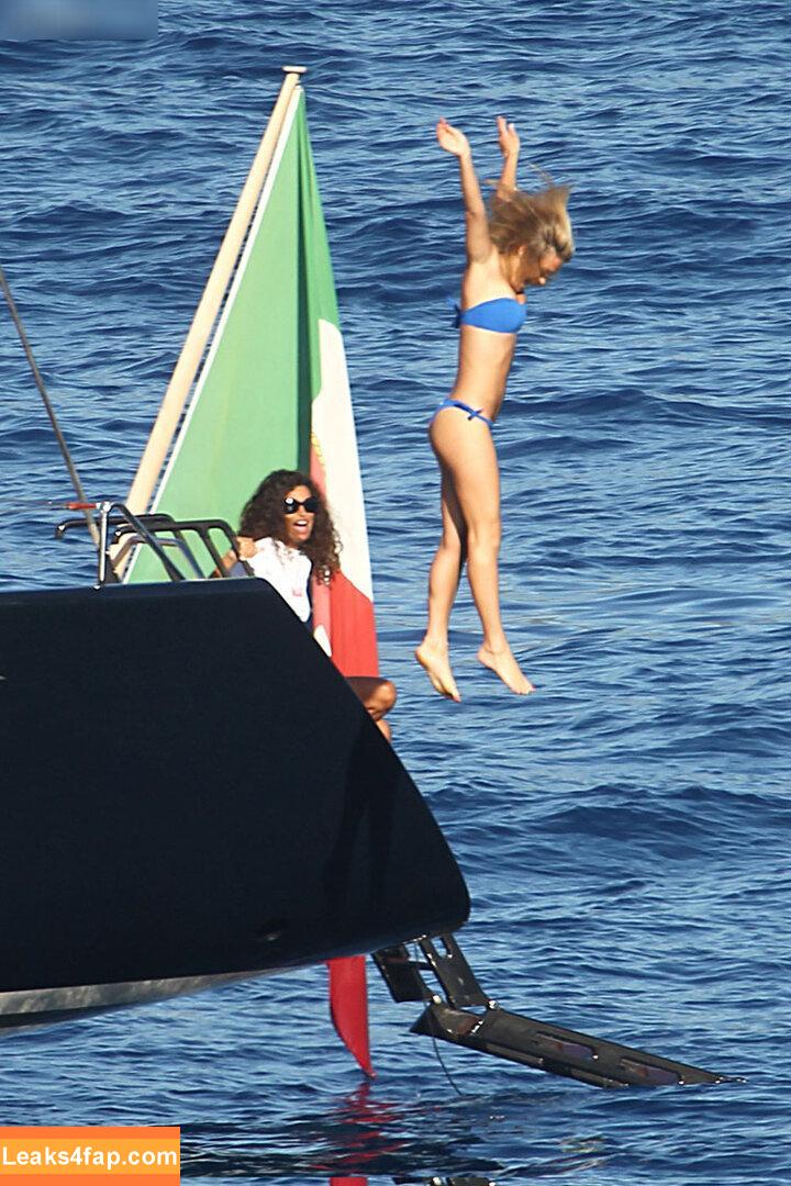 Bar Refaeli / barrefaeli leaked photo photo #0159