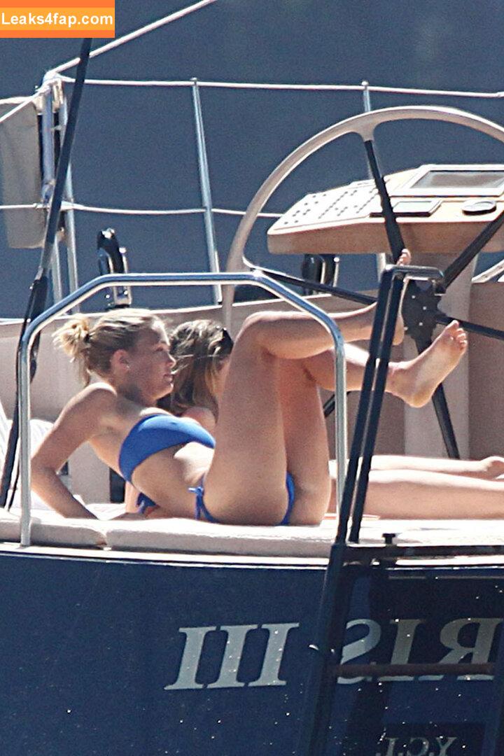 Bar Refaeli / barrefaeli leaked photo photo #0165