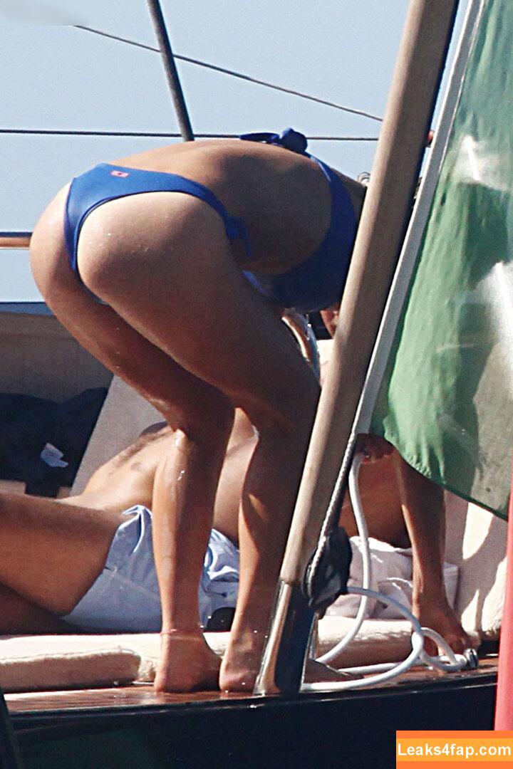 Bar Refaeli / barrefaeli leaked photo photo #0175