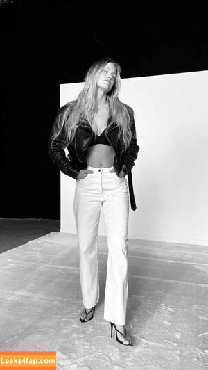 Bar Refaeli photo #0035