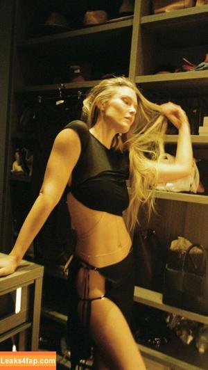 Bar Refaeli photo #0048