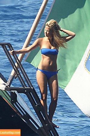 Bar Refaeli photo #0163