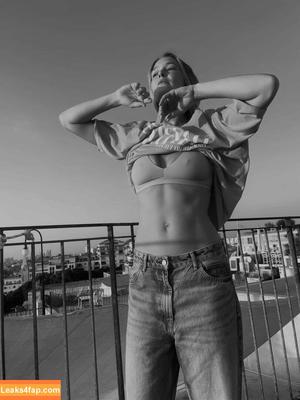 Bar Refaeli photo #0452