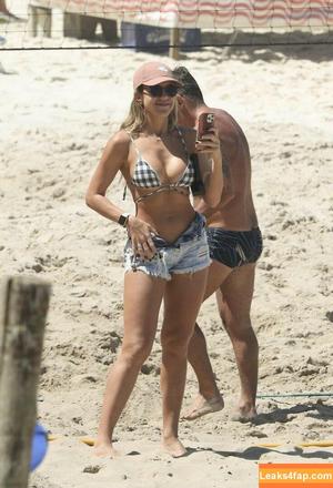 Barbara Coelho photo #0037