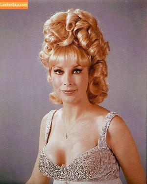 Barbara Eden photo #0020