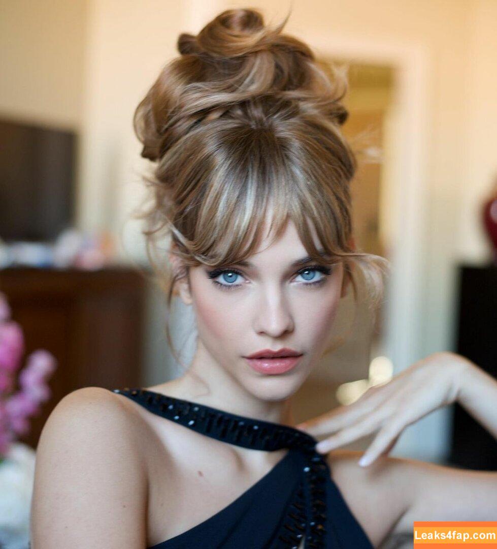 Barbara Palvin / realbarbarapalvin слитое фото фото #0376