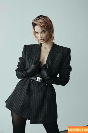 Barbara Palvin photo #0811