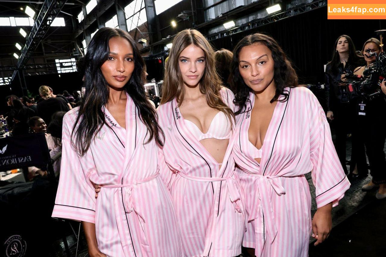 Barbara Palvin / realbarbarapalvin leaked photo photo #1180