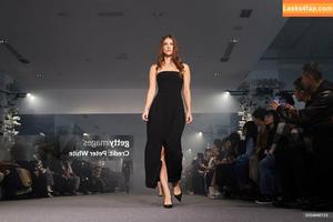 Barbara Palvin photo #1122