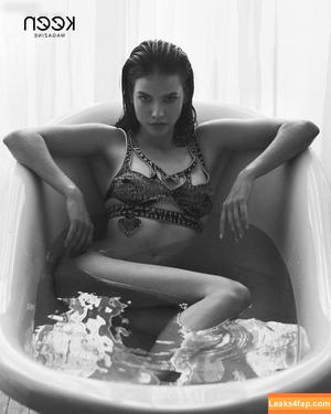 Barbara Palvin фото #1321