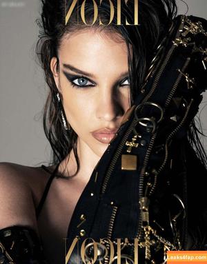 Barbara Palvin фото #1335