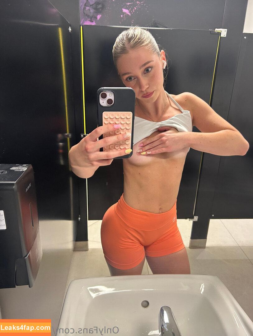 Barbellina / Barbellinaa / MC leaked photo photo #0010