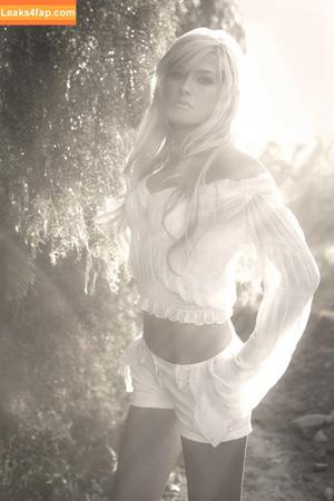 Barbie Blank photo #0767