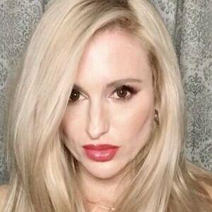 Barbie Titus photo #0025