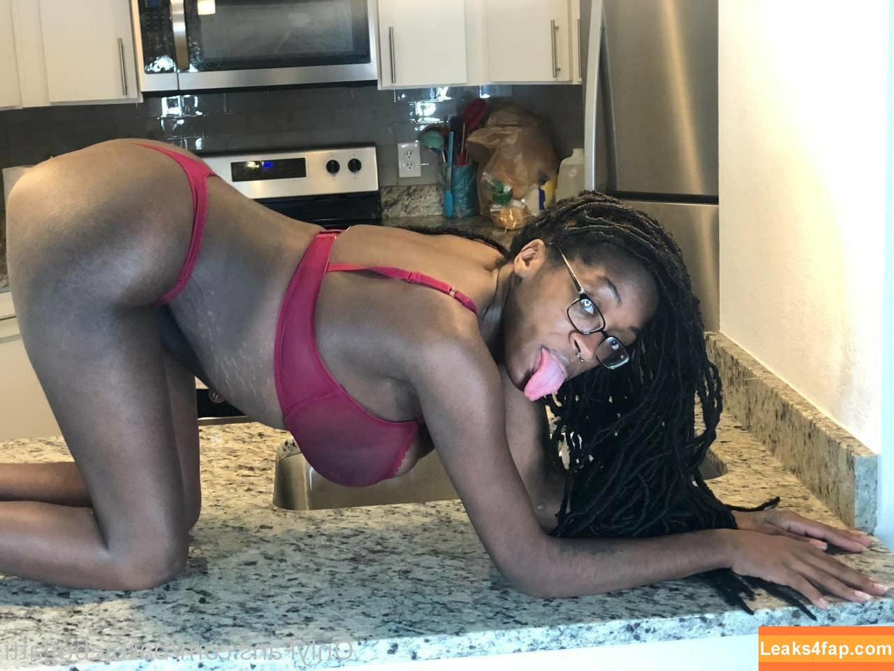 barbiebugatti / Barbie Bugatti / barbiebugatti1 / barbiebugatti__ leaked photo photo #0378