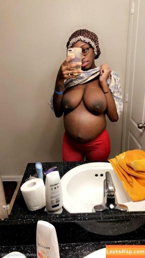 barbiebugatti photo #0099