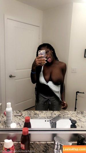 barbiebugatti photo #0332