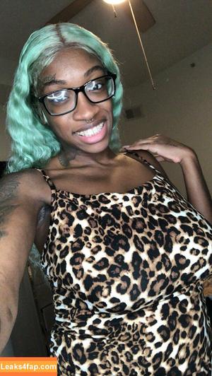 barbiebugatti photo #0445