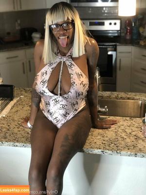 barbiebugatti photo #0507