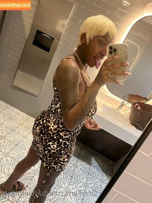 barbiebugatti photo #0642