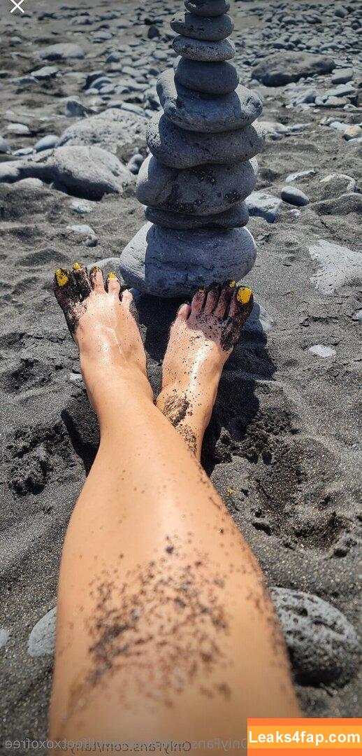 barbiedollfeetxoxofree / xblackdoll leaked photo photo #0094