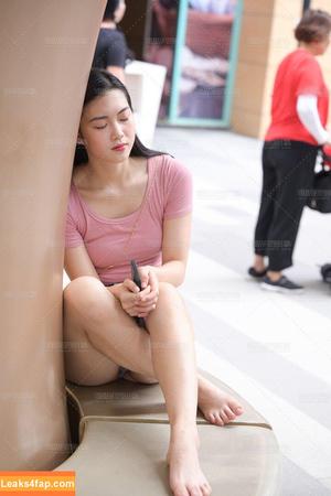 Bare Feet фото #0262