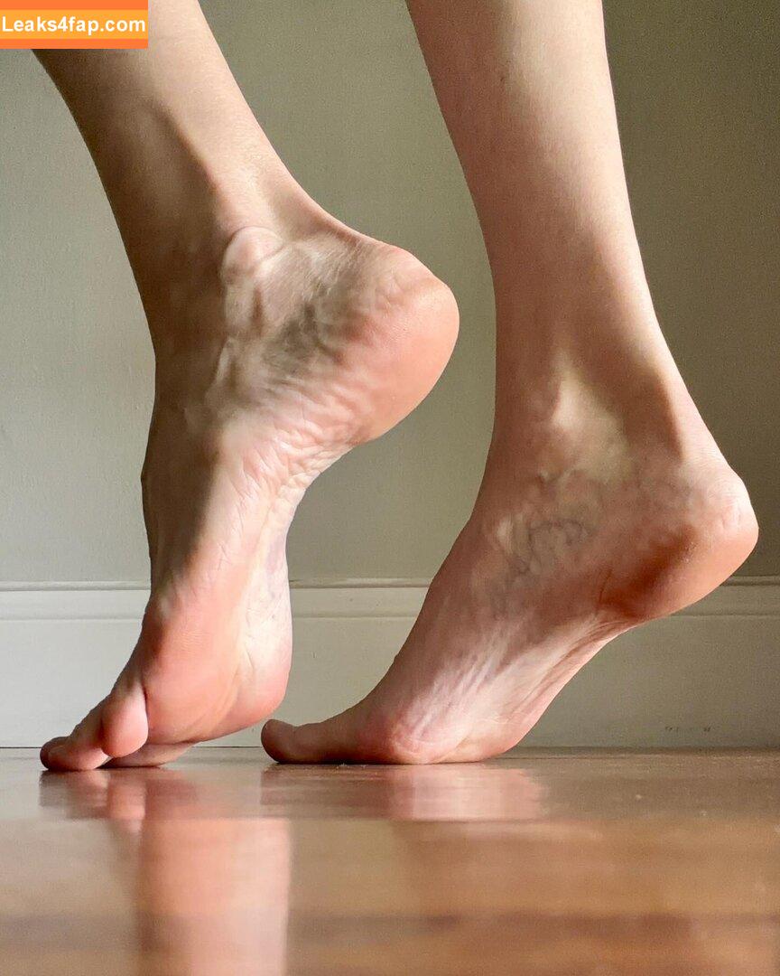 Barearchedbeauty leaked photo photo #0002