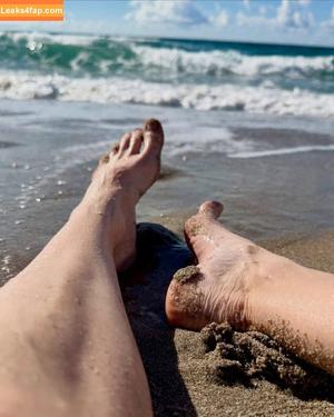 Barearchedbeauty photo #0013