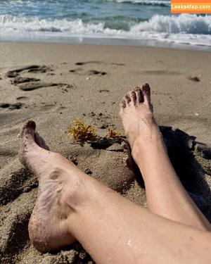 Barearchedbeauty photo #0018