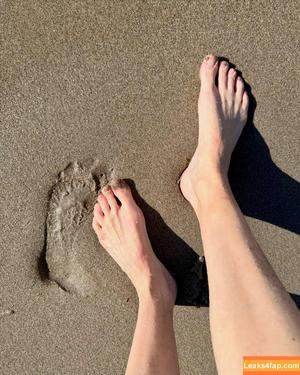 Barearchedbeauty photo #0020