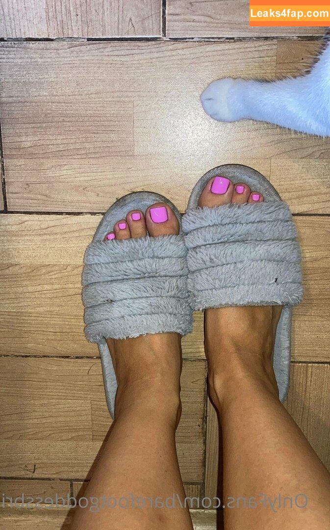 barefootgoddessbri / barefootgoddesss leaked photo photo #0001