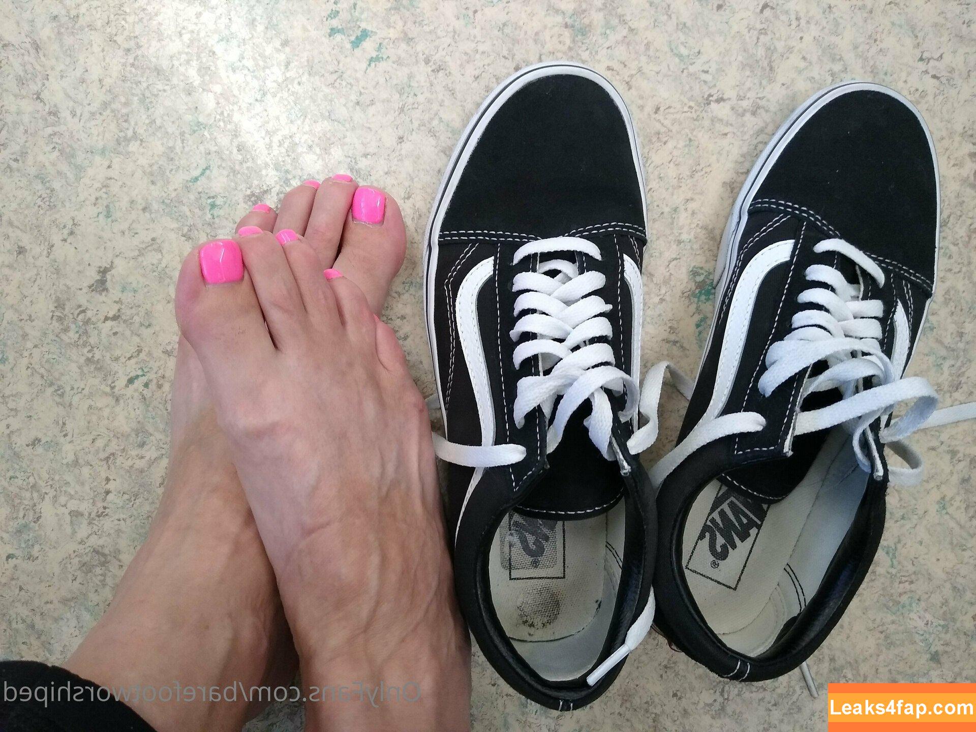 barefootworshiped / barefoot_sites leaked photo photo #0017