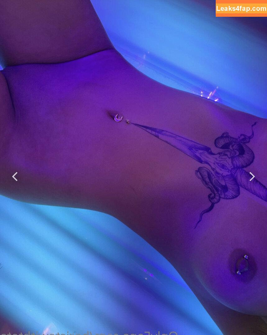 Baristawithtats / lovinsaraaa_ / sarahthecargirl leaked photo photo #0019