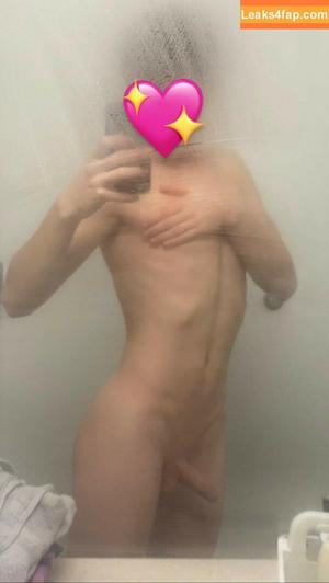 Basedfemboy photo #0009