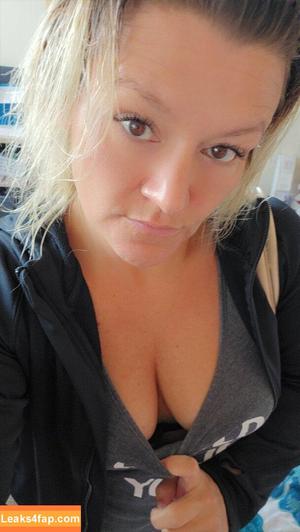Basedmama photo #0006