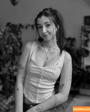 basostream photo #0077