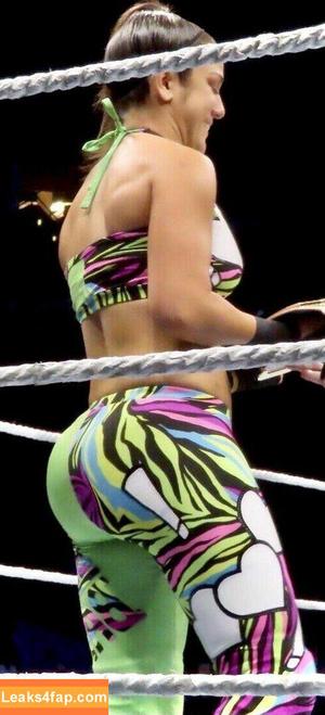 Bayley фото #0003