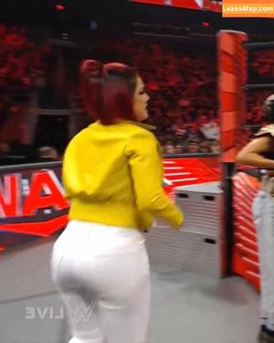 Bayley фото #0068