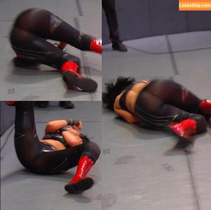 Bayley фото #0115