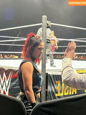 Bayley фото #0122