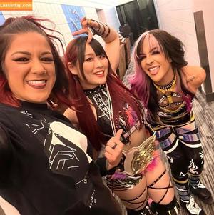 Bayley фото #0133