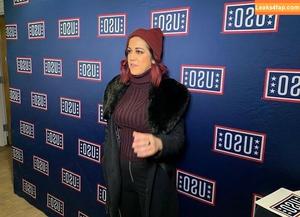 Bayley фото #0137