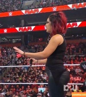 Bayley фото #0143