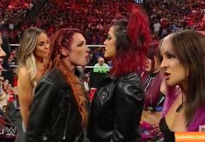 Bayley фото #0190